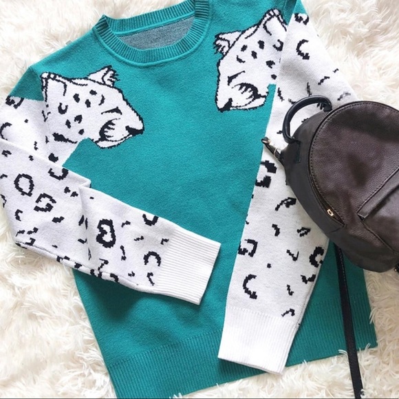 Blue Sweater with Snow Leopard Design Sleeve - Picture 4 of 4